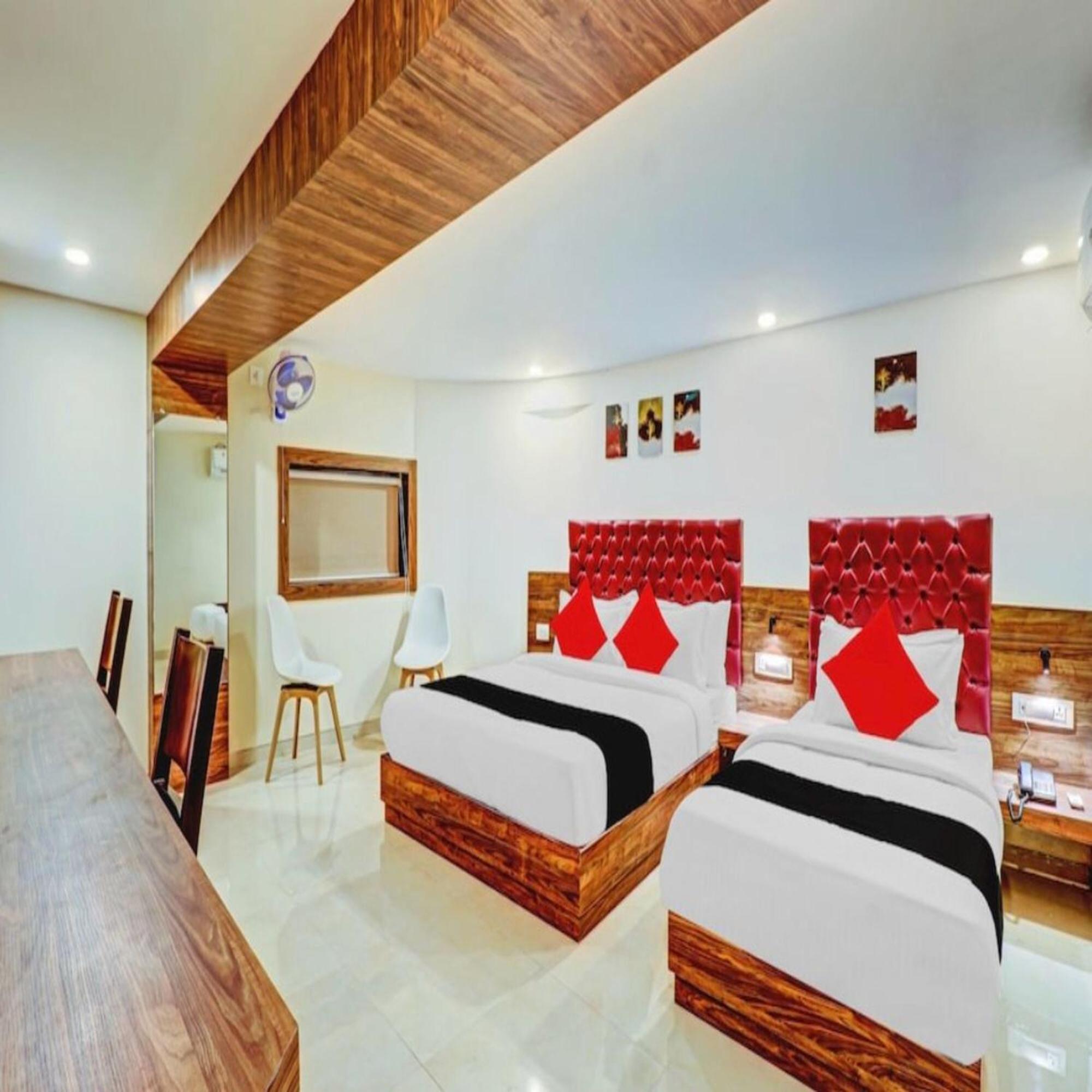 Hotel Elegant - Mohammed Ali Road Bombaj Exteriér fotografie