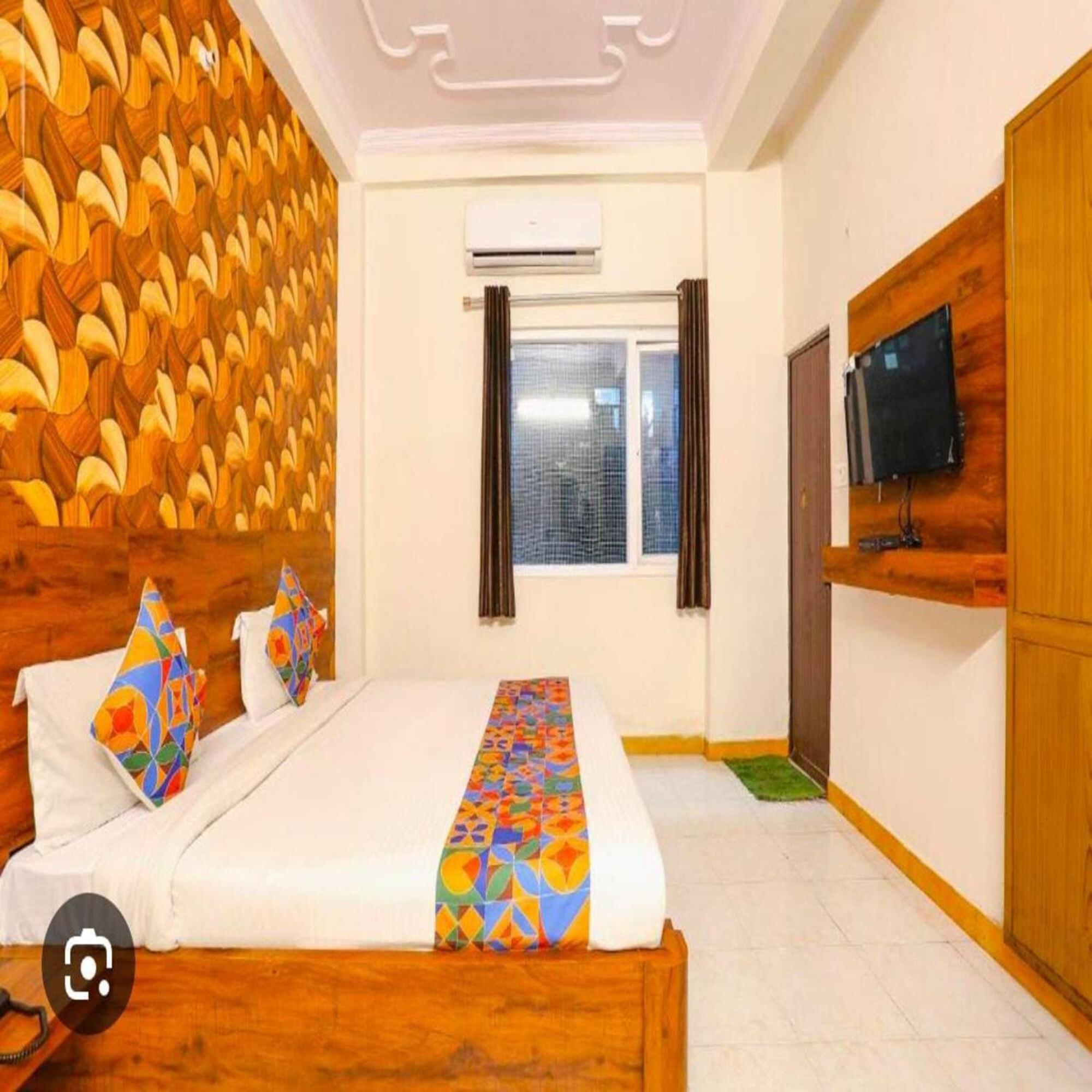 Hotel Elegant - Mohammed Ali Road Bombaj Exteriér fotografie