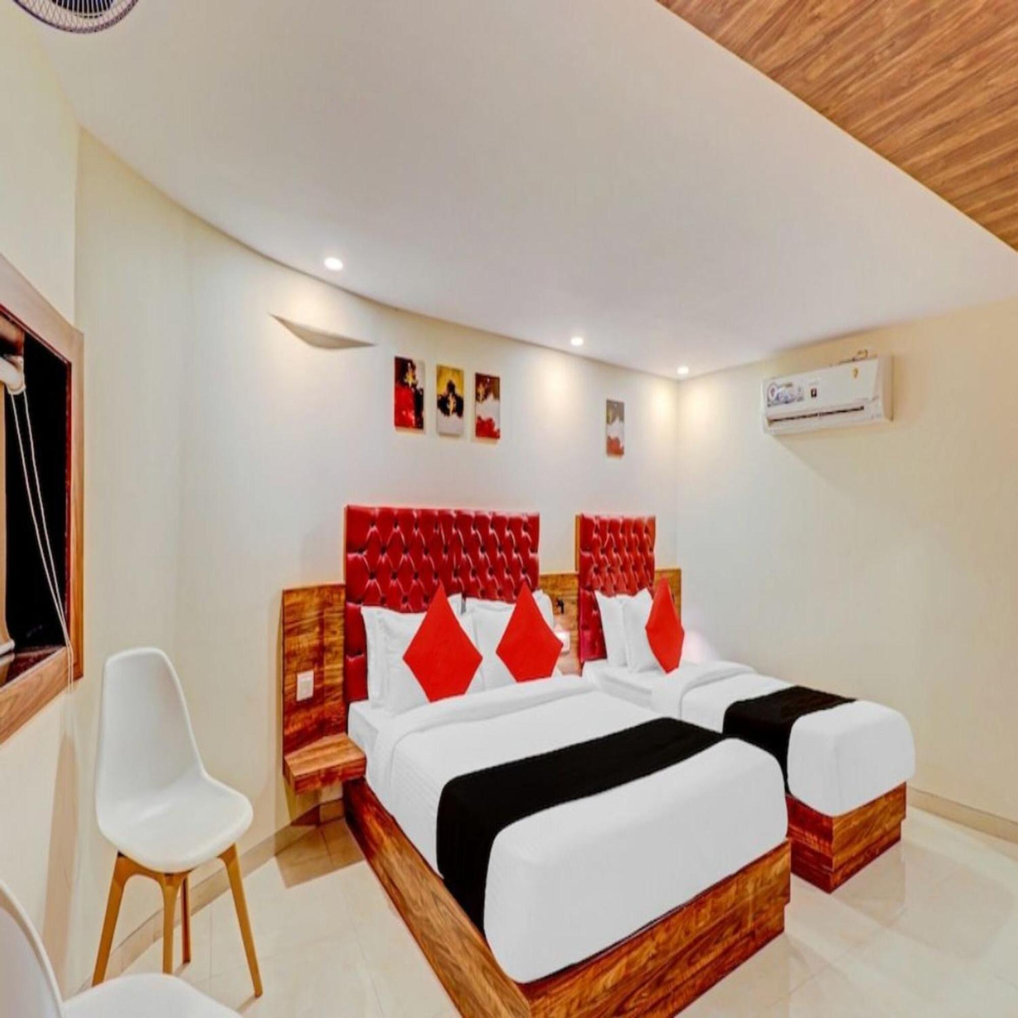 Hotel Elegant - Mohammed Ali Road Bombaj Exteriér fotografie