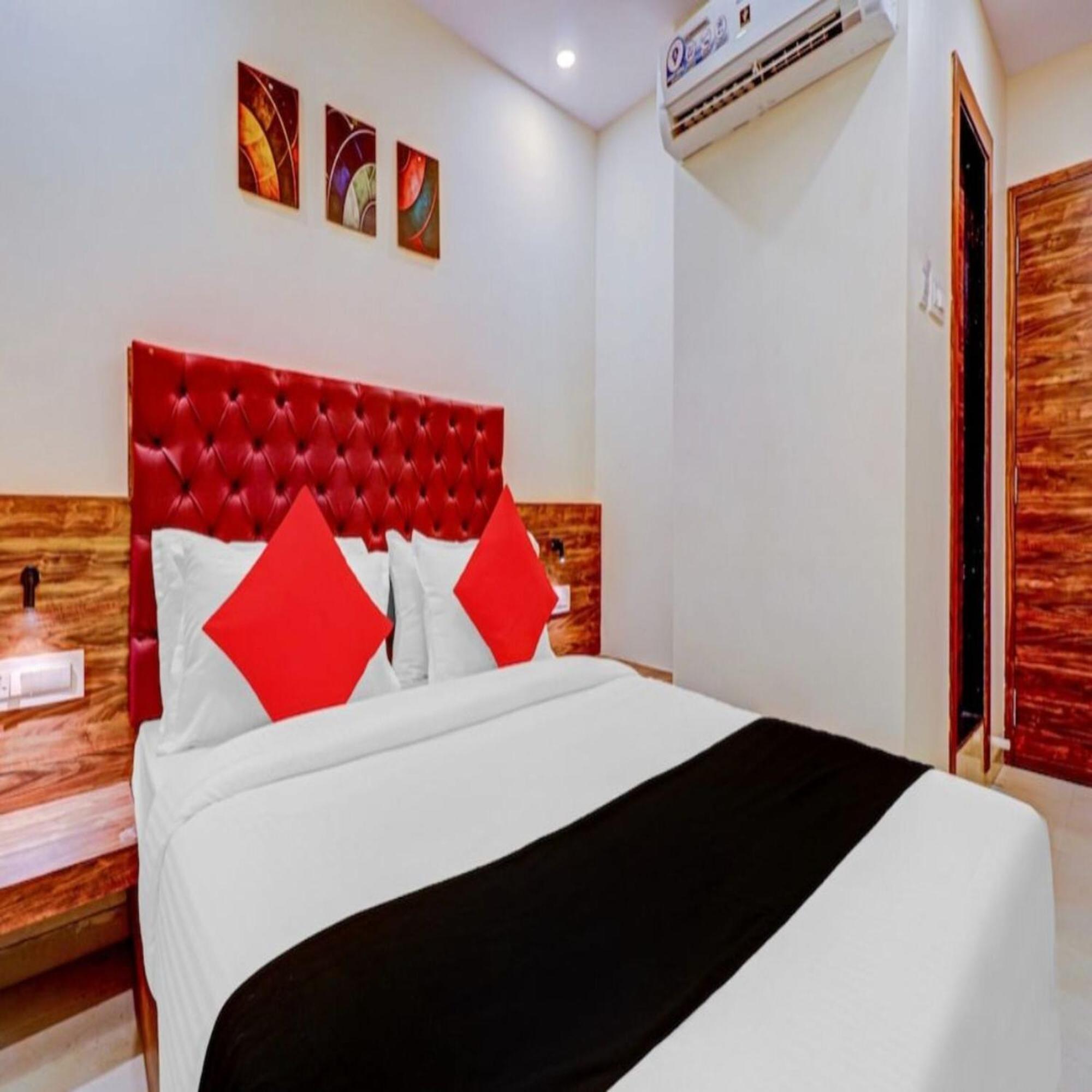 Hotel Elegant - Mohammed Ali Road Bombaj Exteriér fotografie