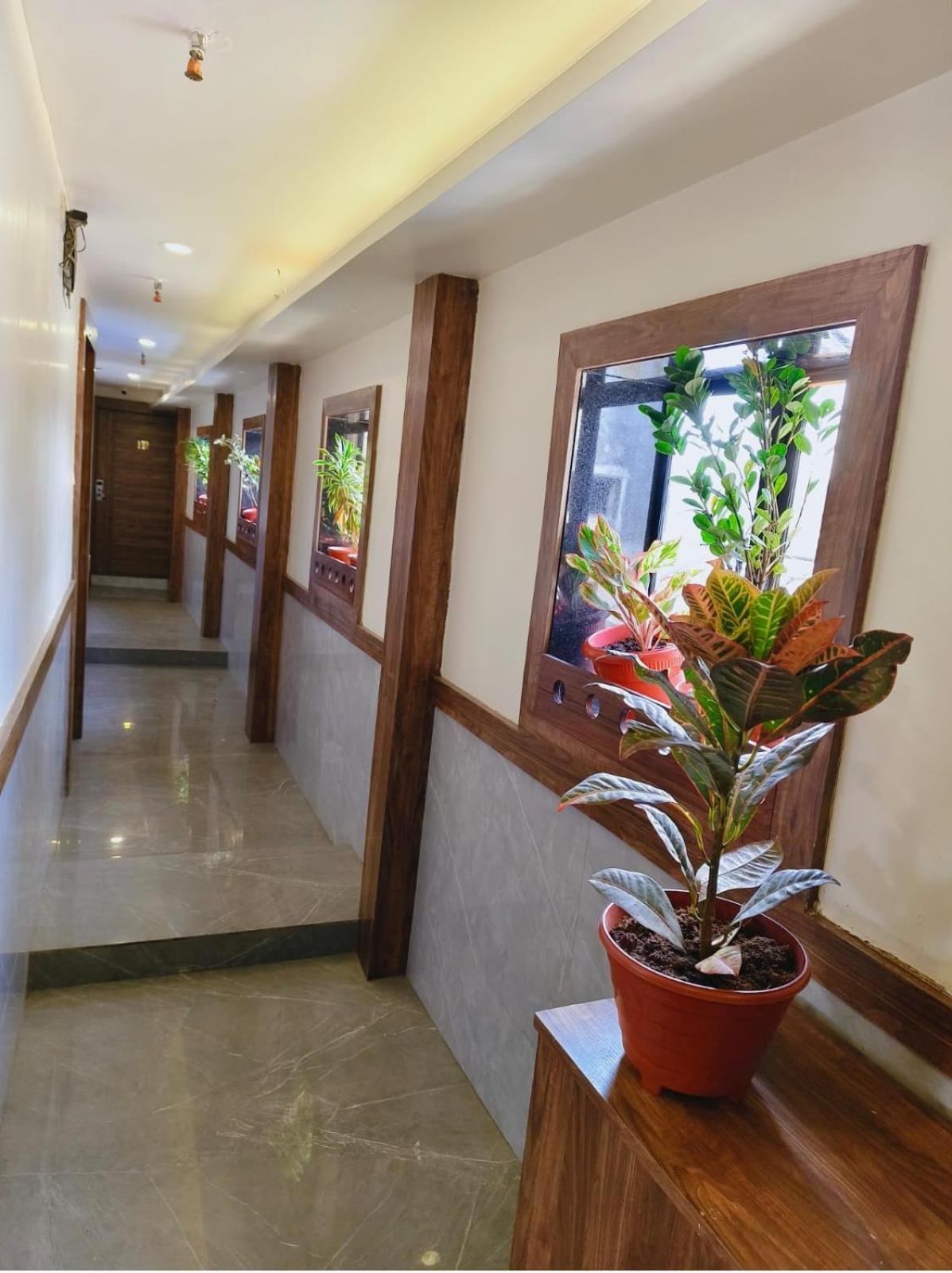 Hotel Elegant - Mohammed Ali Road Bombaj Exteriér fotografie